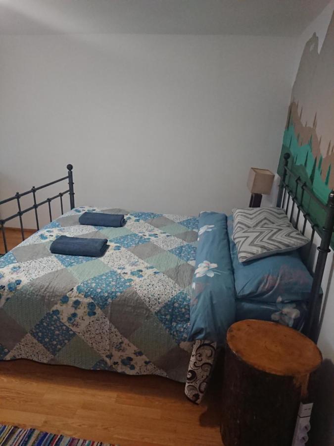 Katy'S Studio Apartment บราชอฟ ภายนอก รูปภาพ